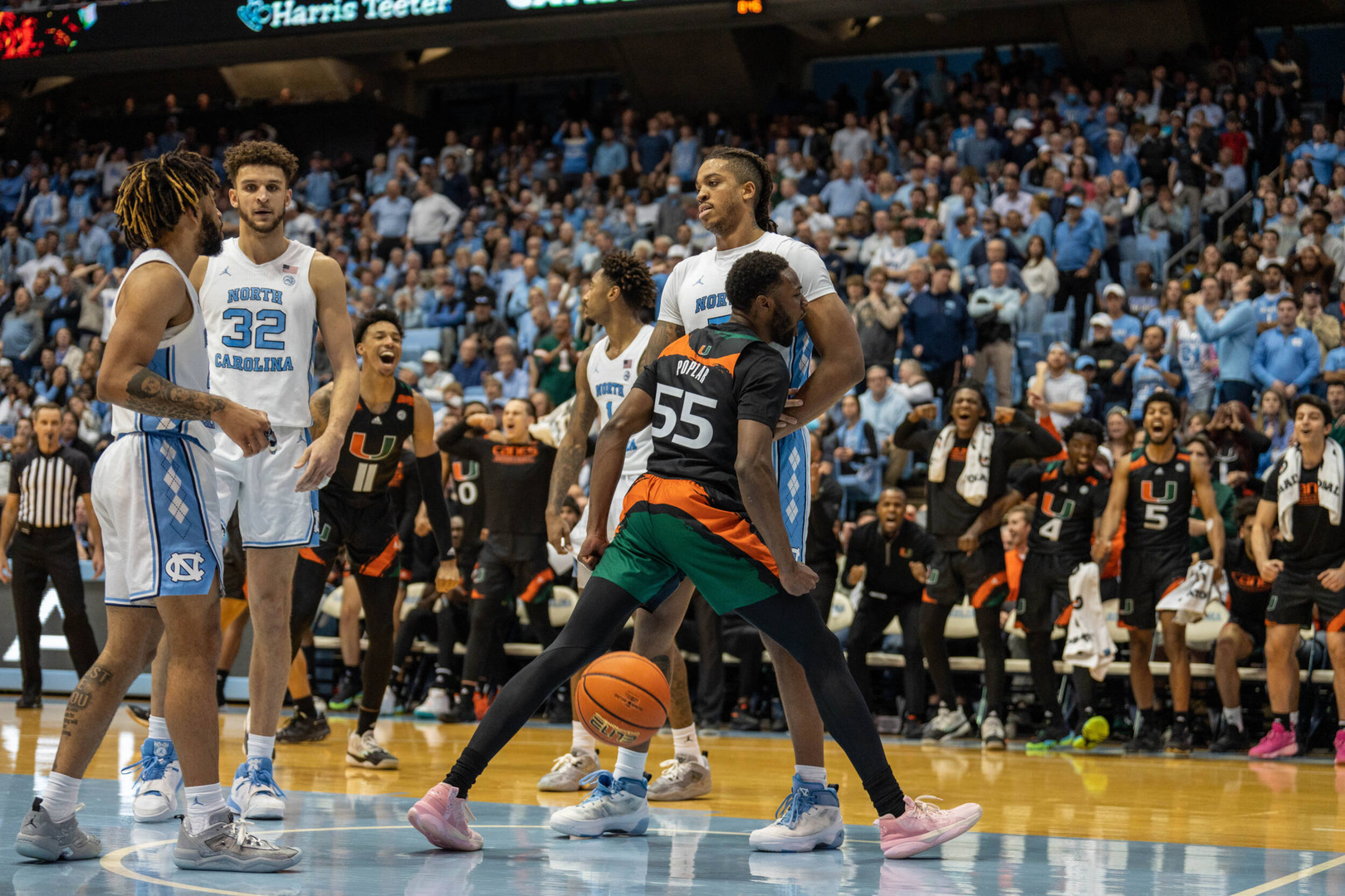 MBB Notches 80-72 Road Victory at North Carolina