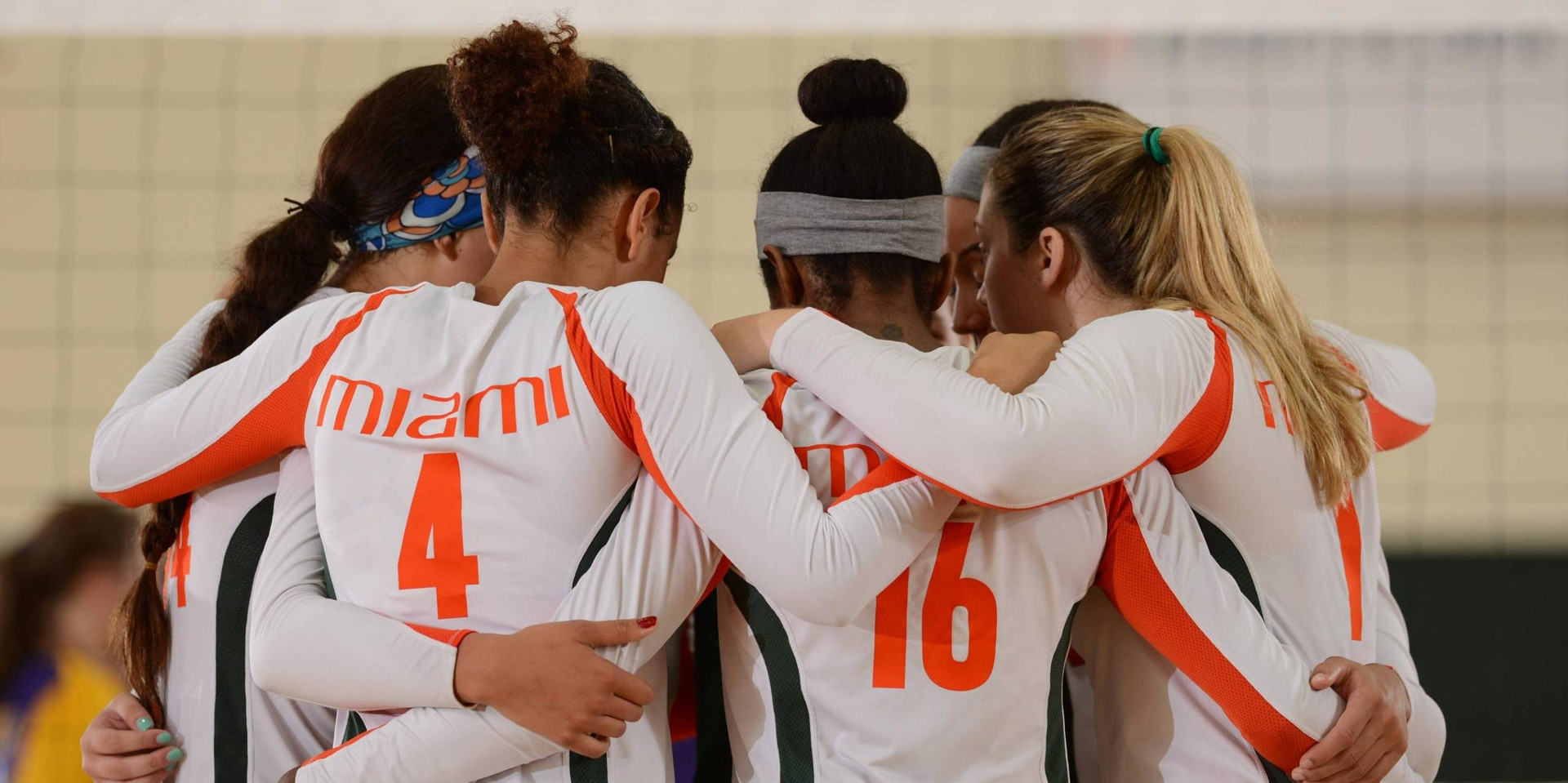 @CanesVB Finishes 2-1 at NIKE Invitational