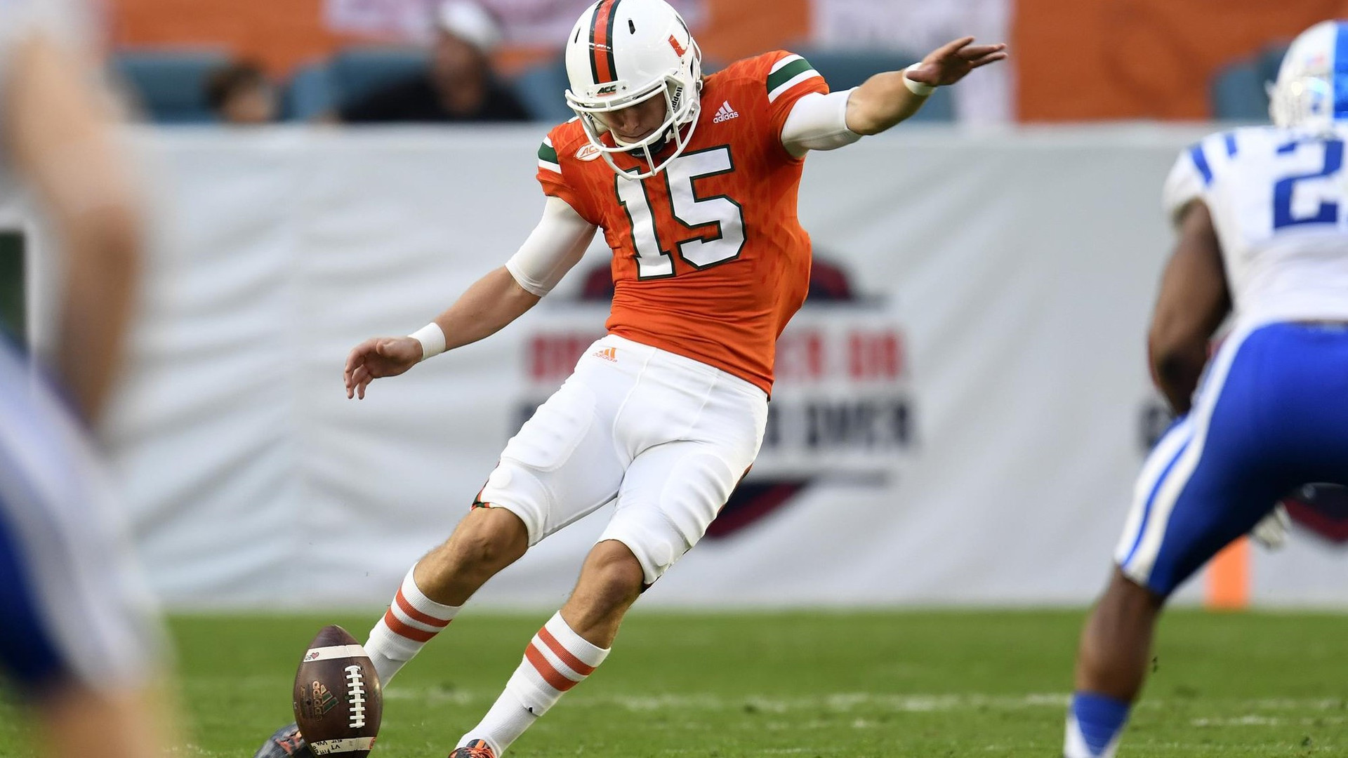 Badgley Named to Groza Award Watch List