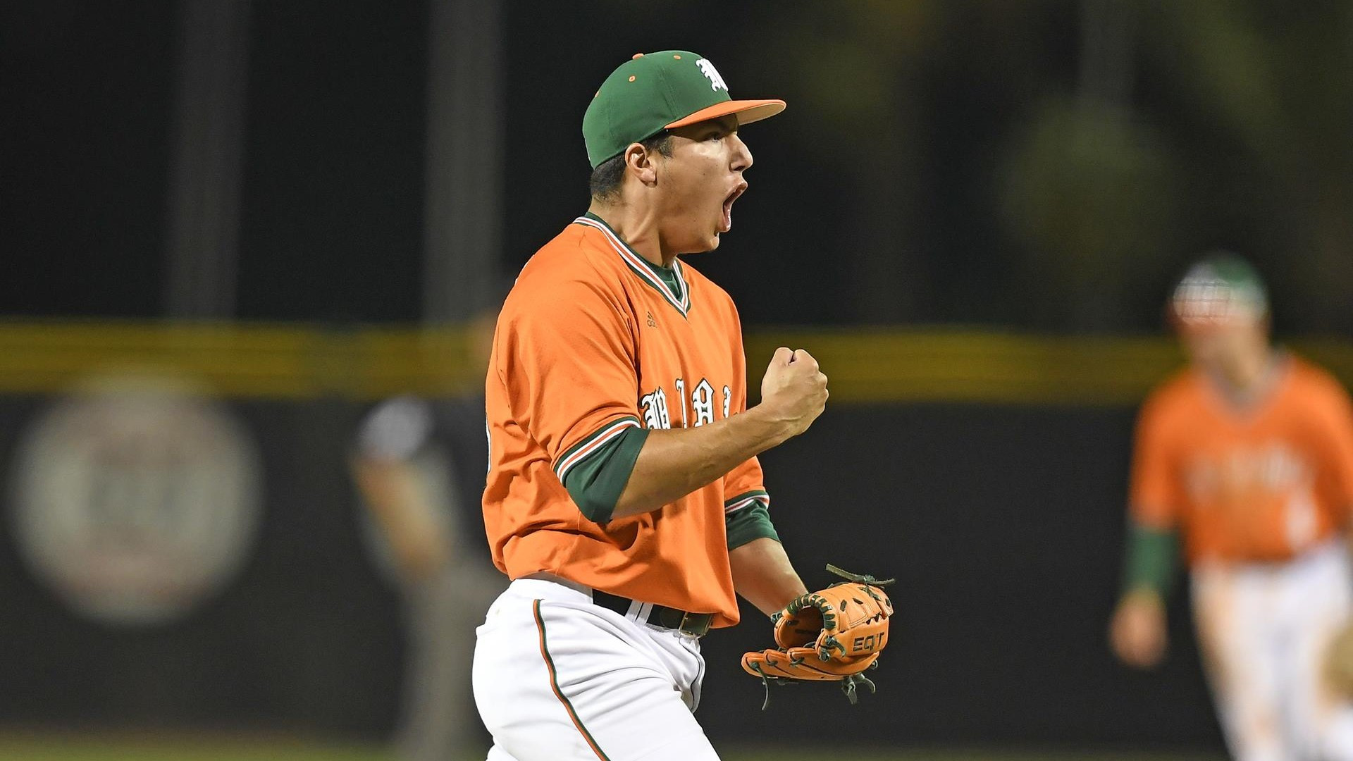 Canes Extend Win Streak to Five with 7-1 Win