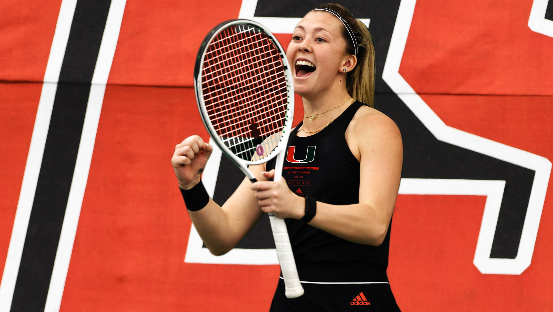 W. Tennis Signs Big Ten Player of the Year Alexa Noel