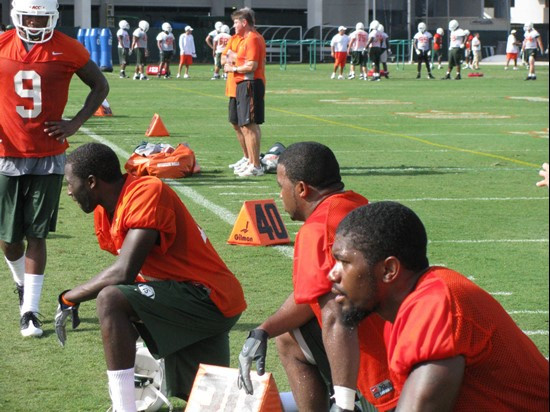 Jamal Reid (l), Darryl Sharpton (c) and Randy Phillips (r) at practice Sunday on the Greentree Practice Fields.
