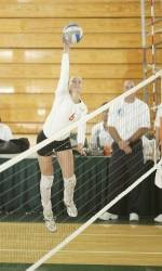 Hurricanes Look Strong in Annual Alumni Volleyball Match