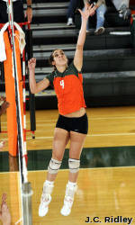UM Volleyball Edges Georgia Tech in Instant Classic, 3-2