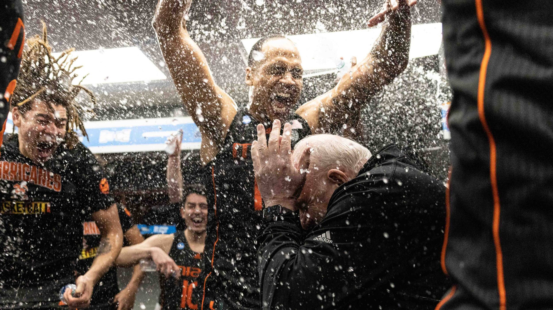 MBB Finishes No. 16 in Coaches Poll
