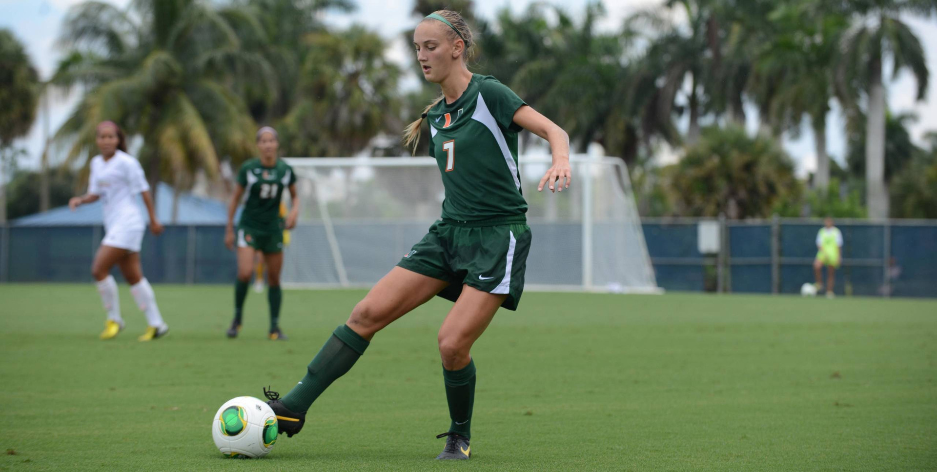 Soccer Looks to Extend Winning Streak Sunday