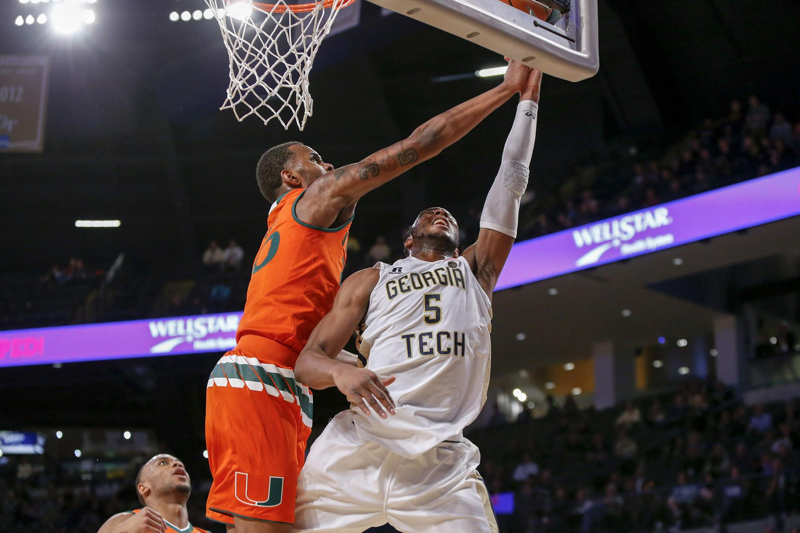 No. 15/17 MBB Falls at Georgia Tech, 64-54