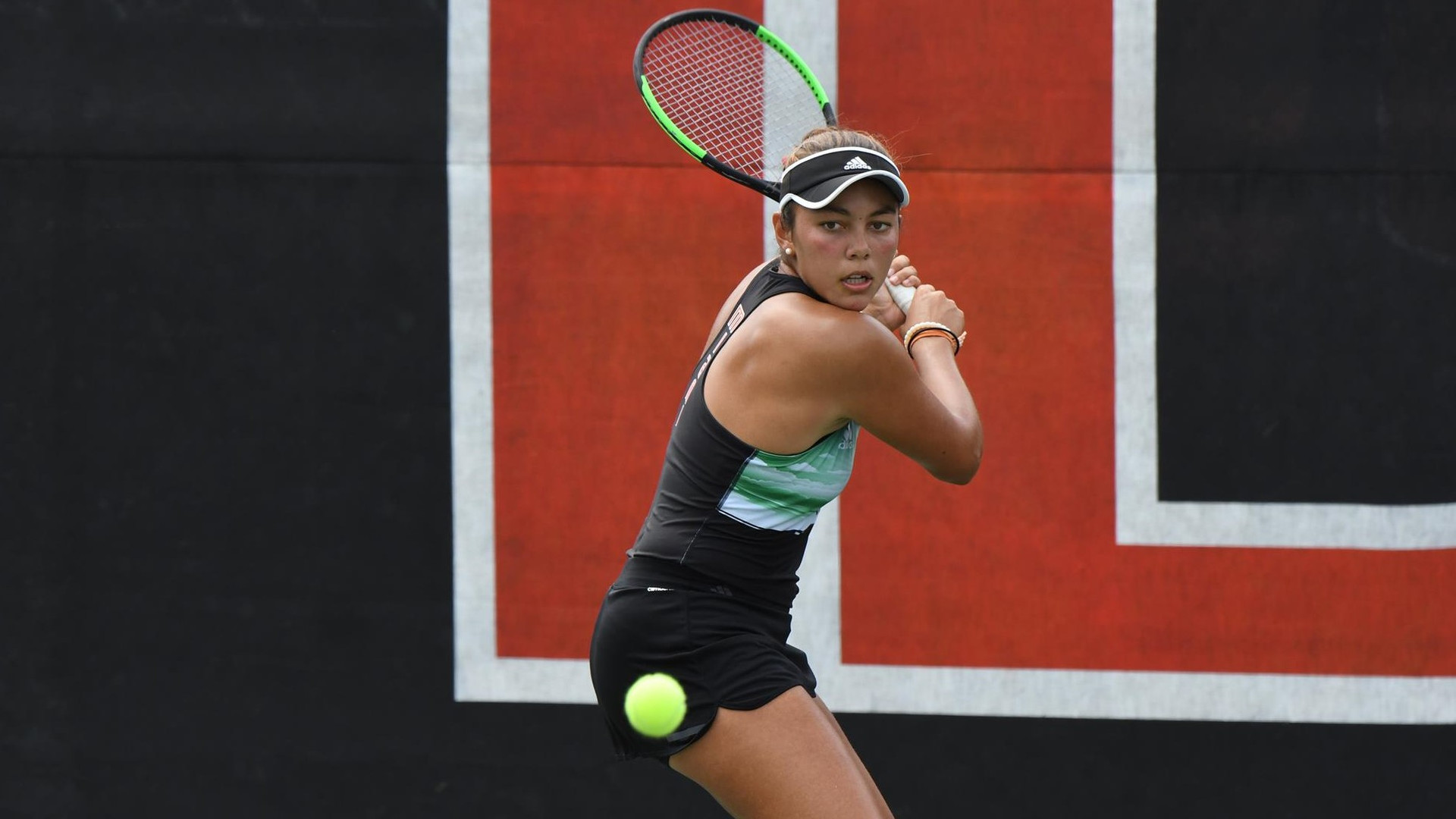 W. Tennis Jumps to Season-Best No. 15 Ranking