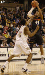 McClinton Leads Men's Basketball Over Barry, 82-50