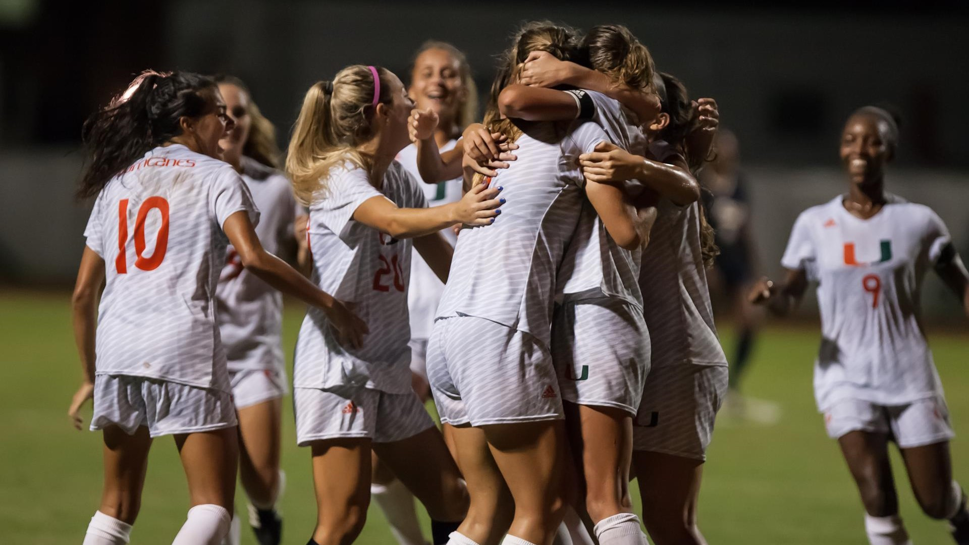 Rapp’s Brace Leads Soccer Past Pitt, 3-0
