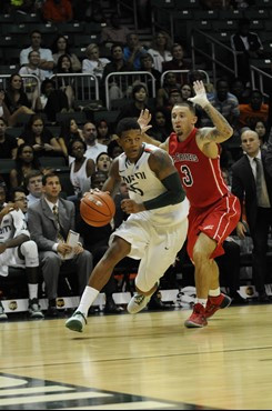 UMmbk110813-5103.jpg