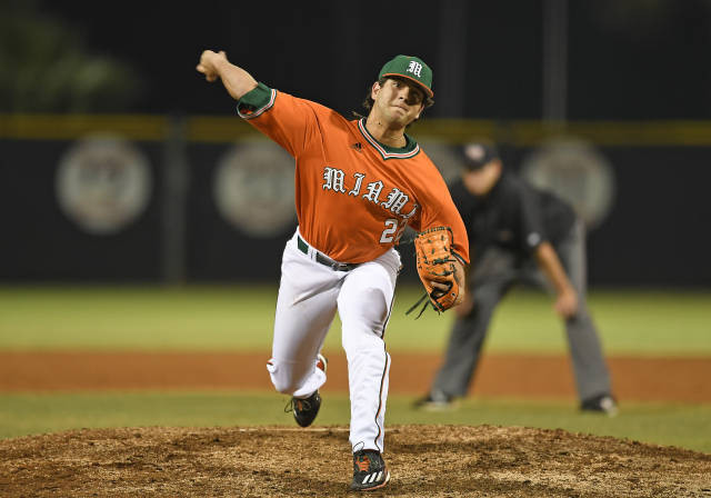 No. 17 Miami Drops Pitcher's Duel to No. 2 Florida