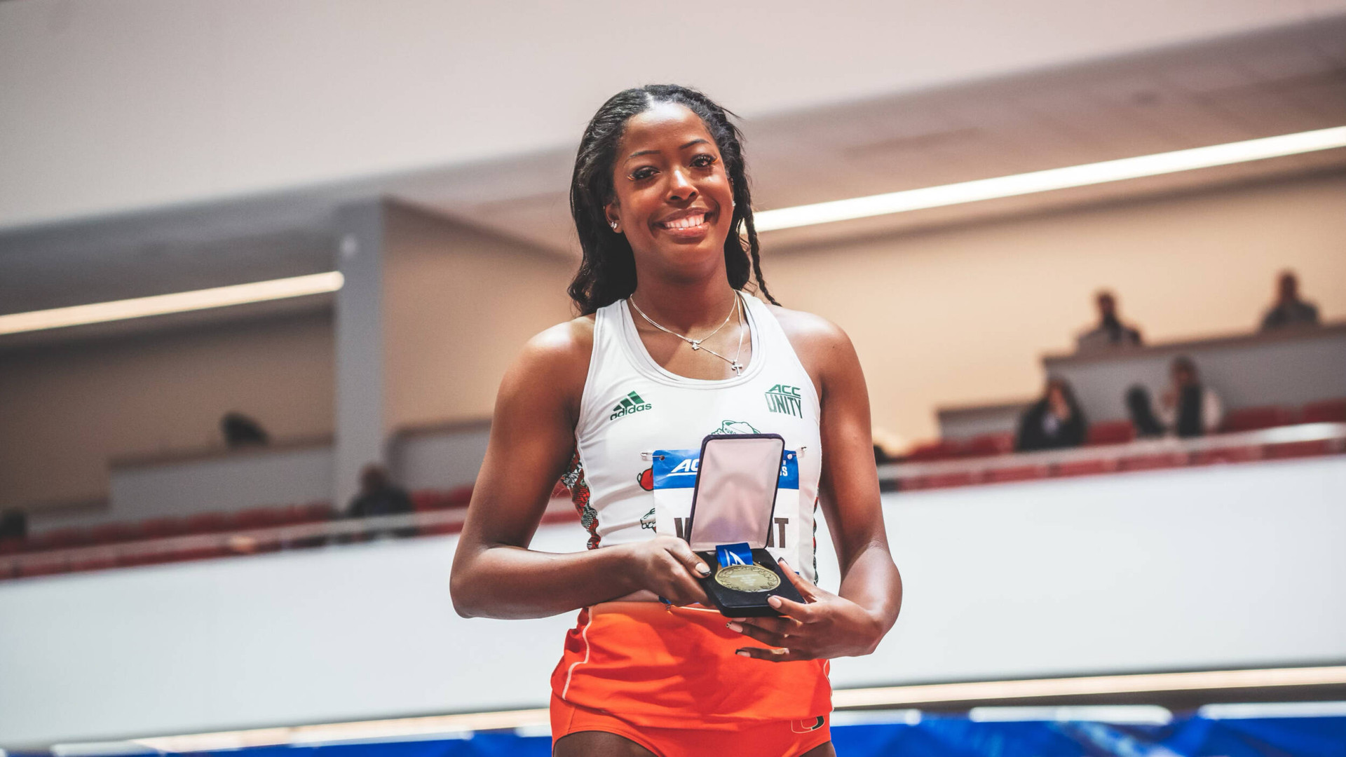 Wright and Lavassas Lead Hurricanes on Day One of ACC Championships