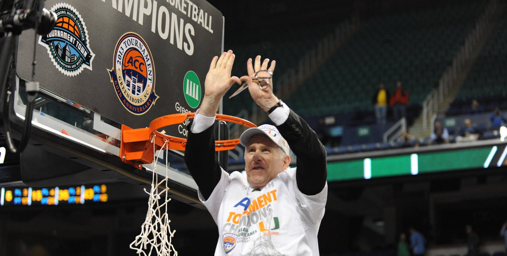 Larra'aga Named Finalist for Naismith COY