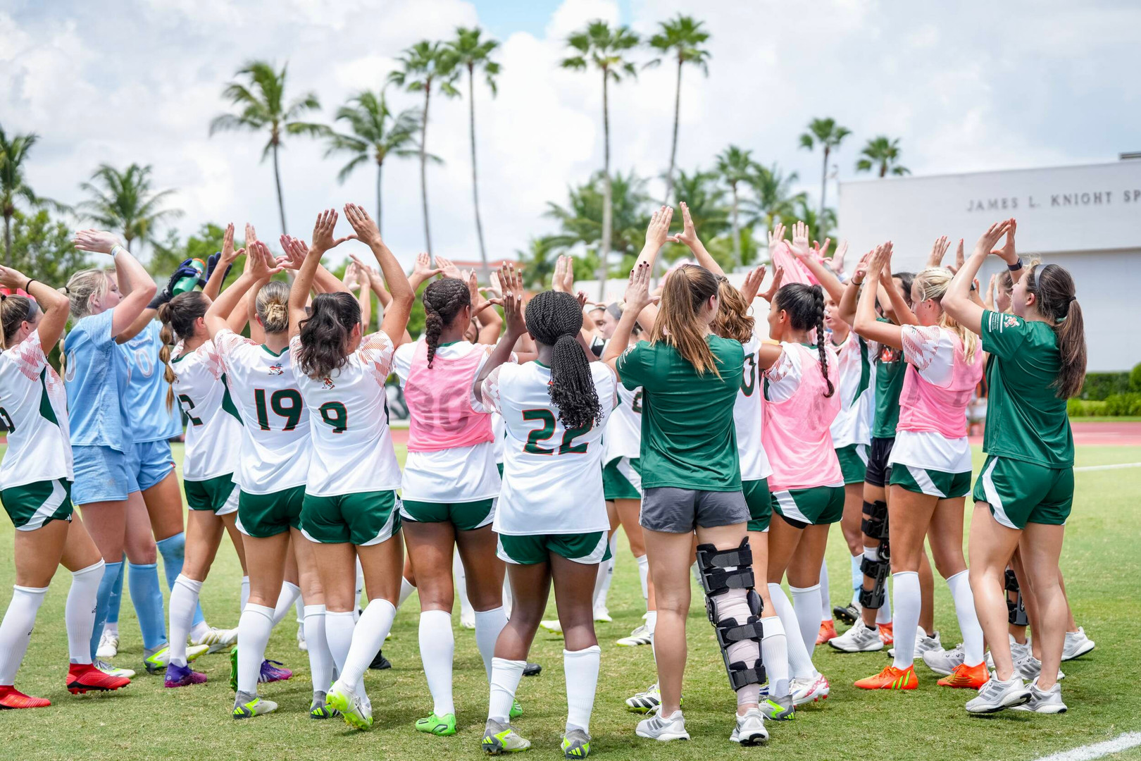 Hurricanes Come Up Short Against Eagles