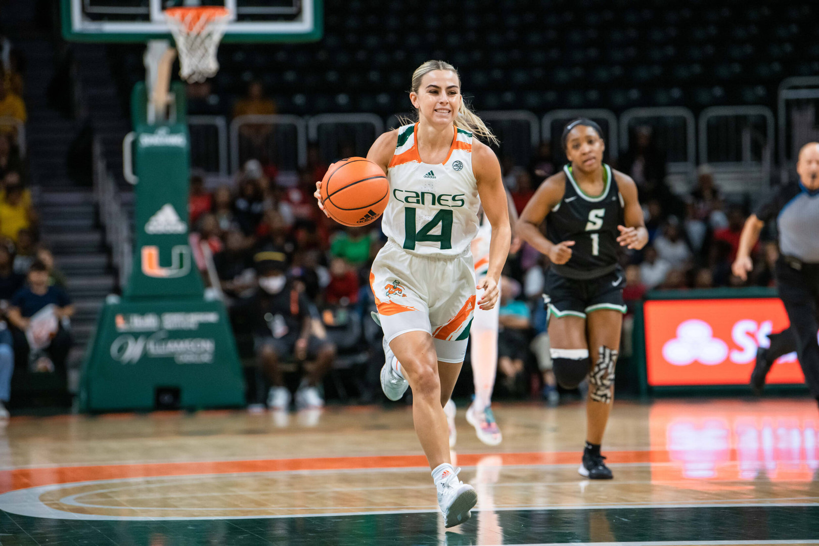 Miami Dominates Stetson on Elementary School Day