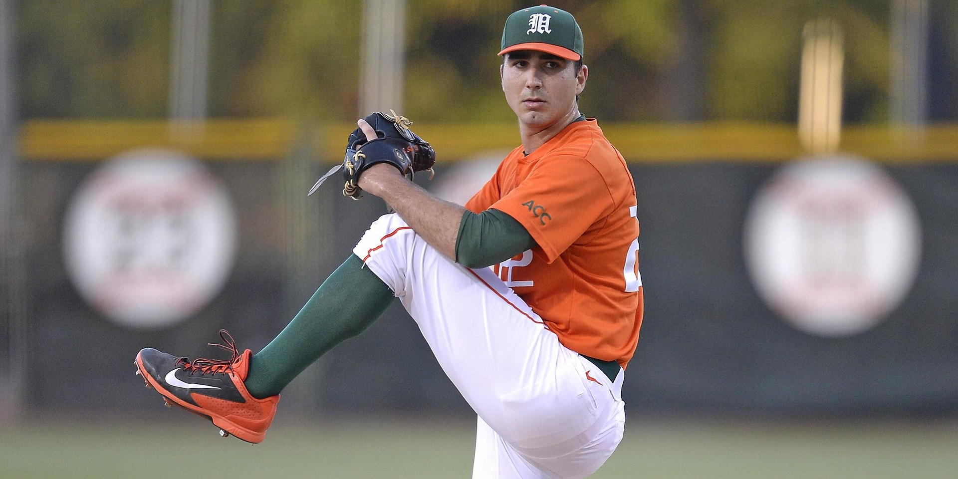 Salas Picks Up Two National Weekly Awards