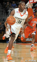 Hurricanes Snap Six-Game Win Streak to No. 5/6 Tar Heels