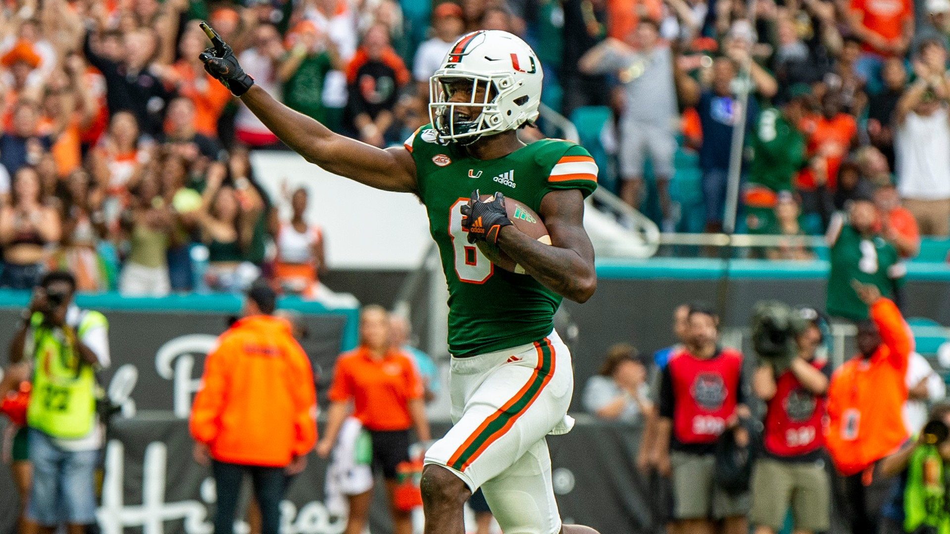 Hurricanes Announce 2020 Football Schedule