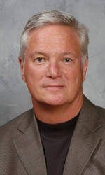 Hurricanes Hire Estes as Assistant Basketball Coach