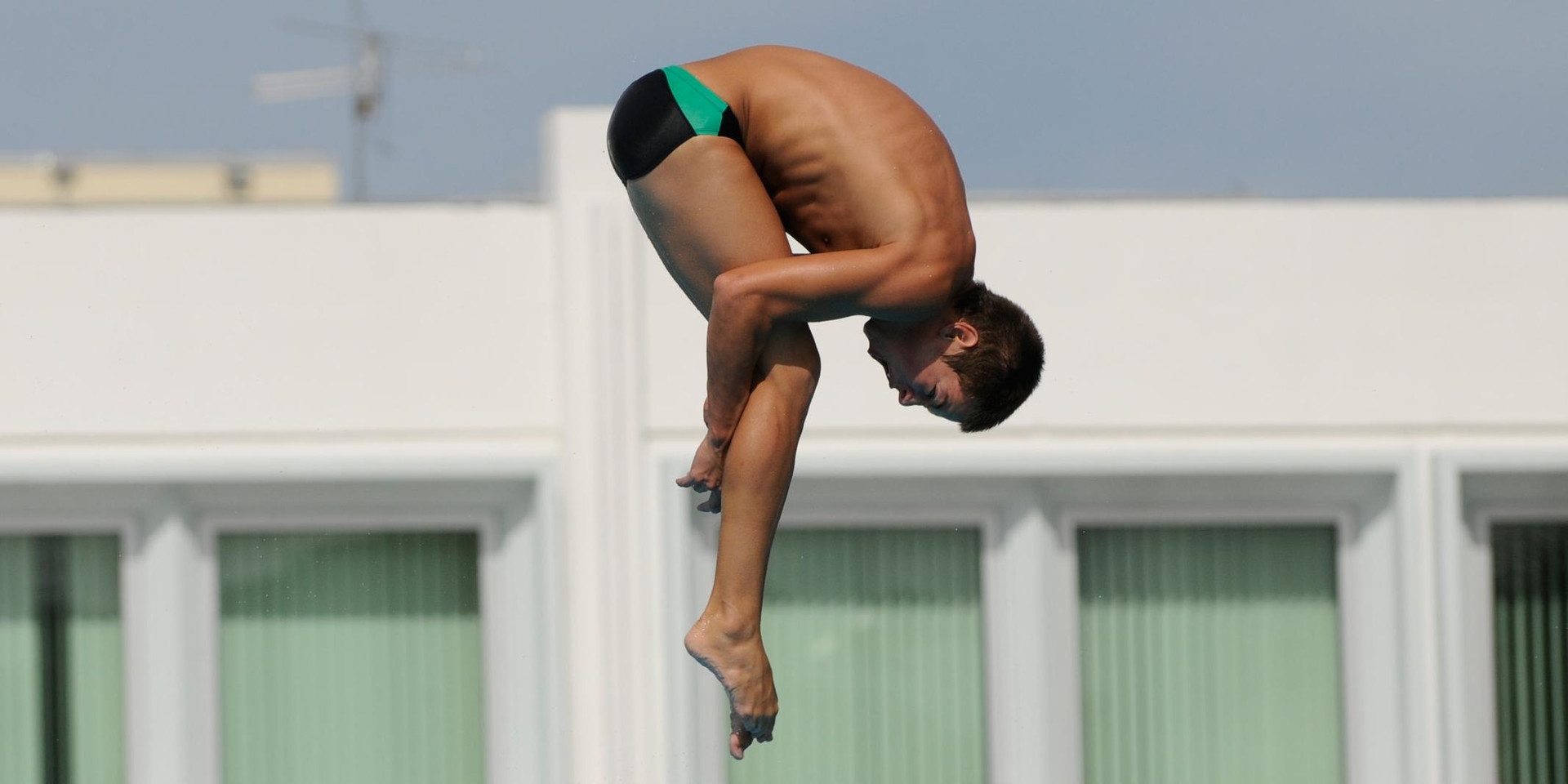 Diving Continues Impressive Run in Iowa