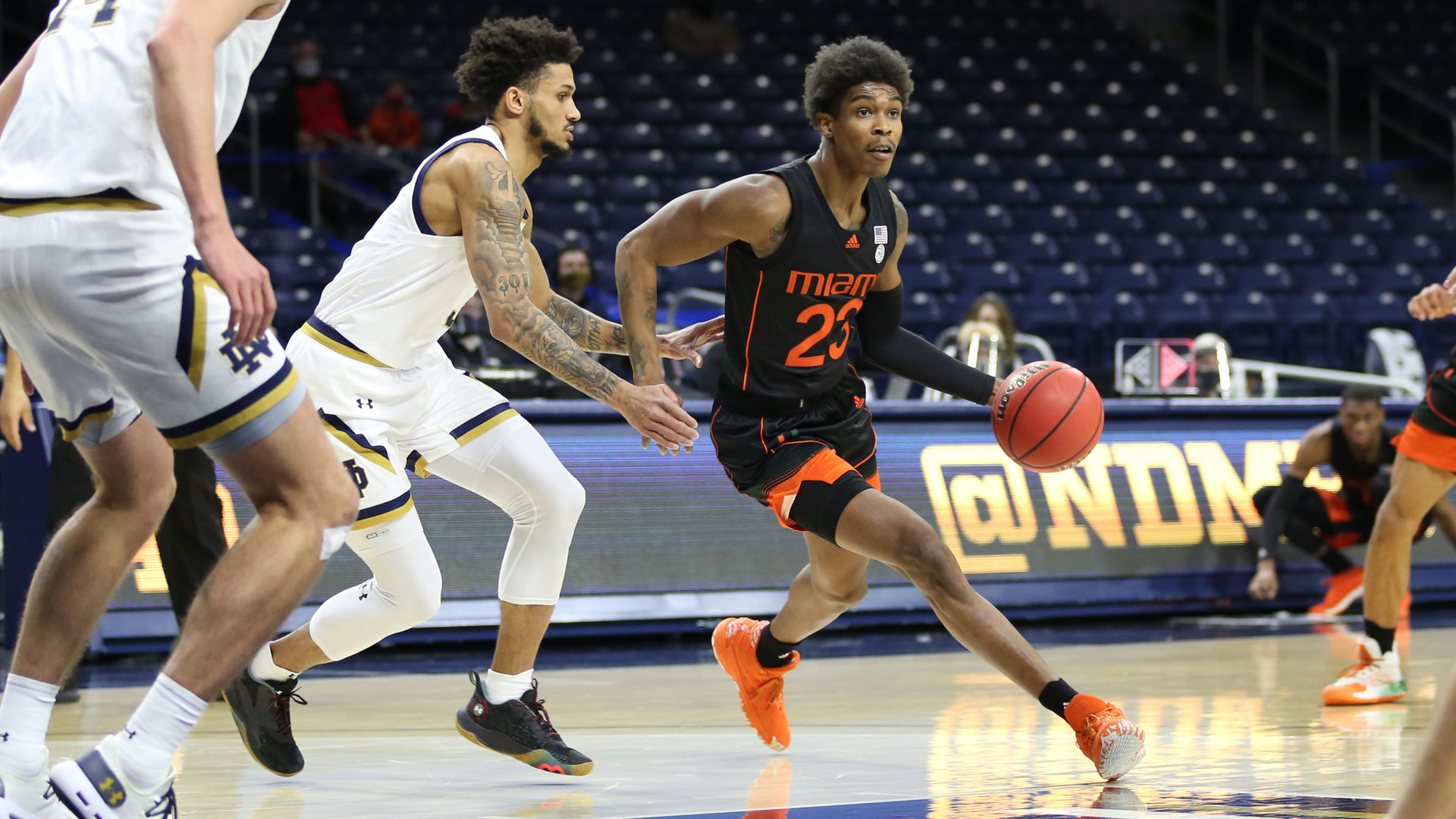 MBB Falls at Notre Dame, 71-61
