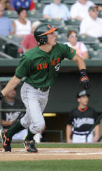 Tekotte, No.1 Hurricanes Homer Past Hokies