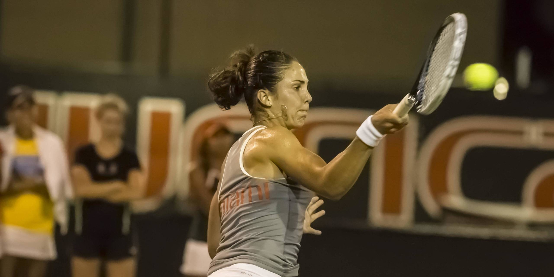 @HurricaneTennis Drops Match to No. 2 UNC