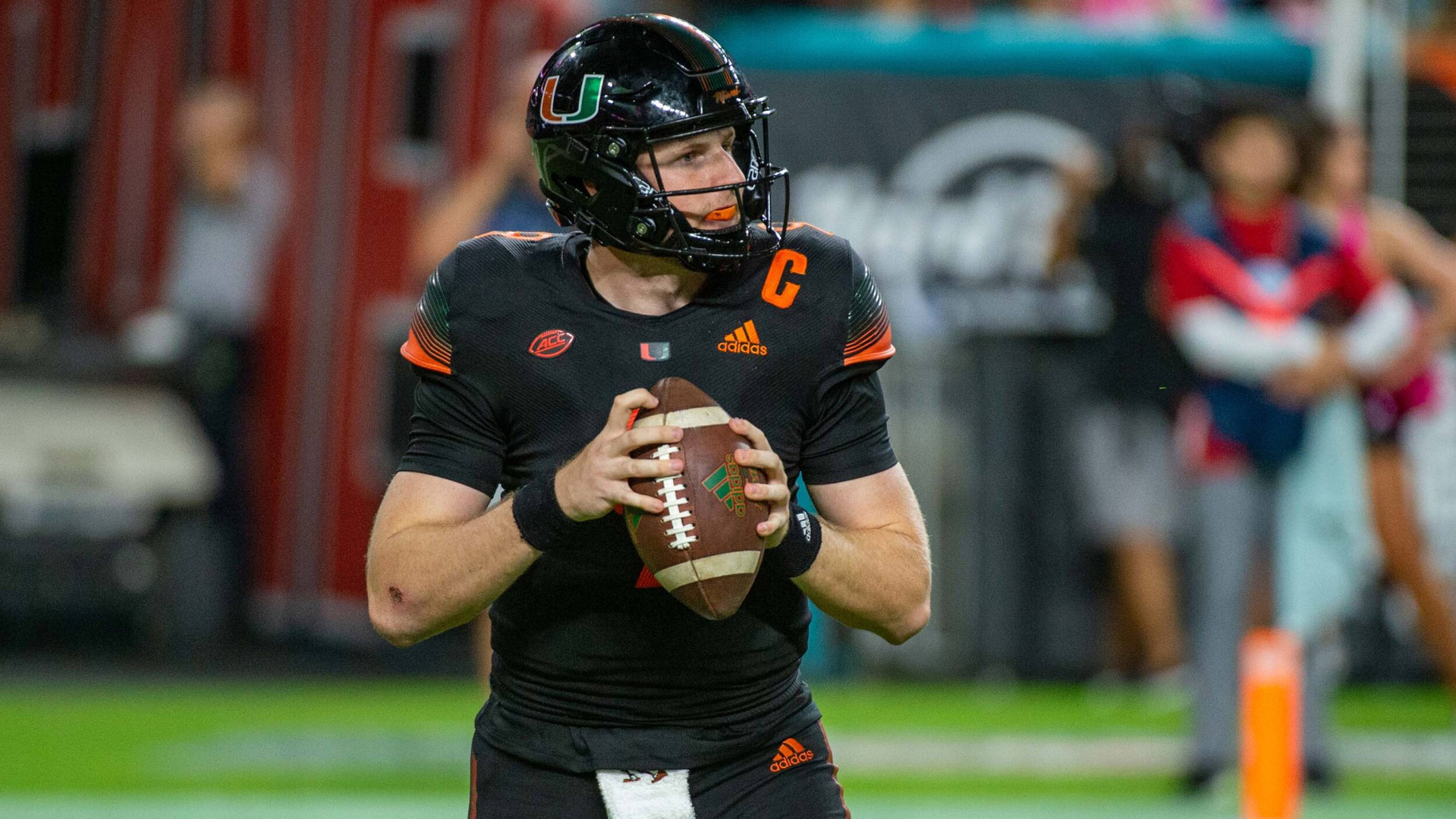 Van Dyke Named to Maxwell Award Watch List