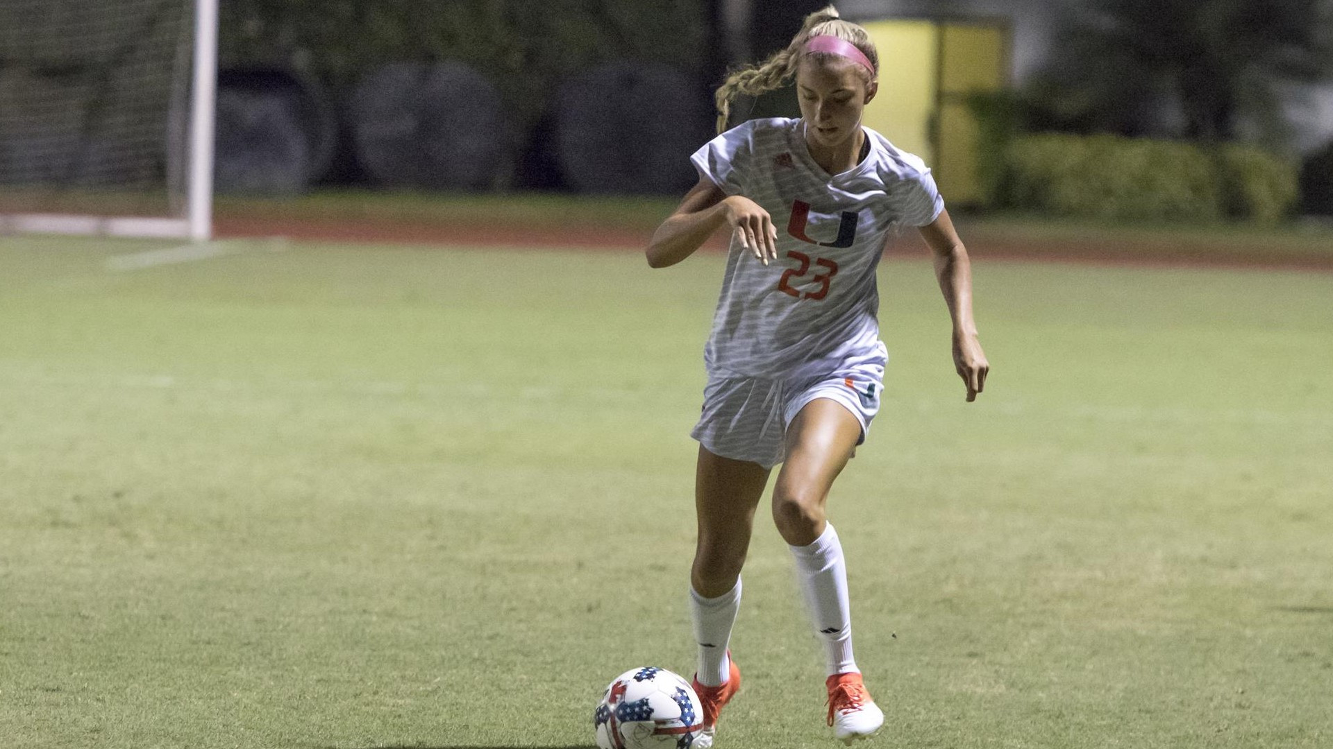 Soccer Returns to Action at No. 11 Virginia