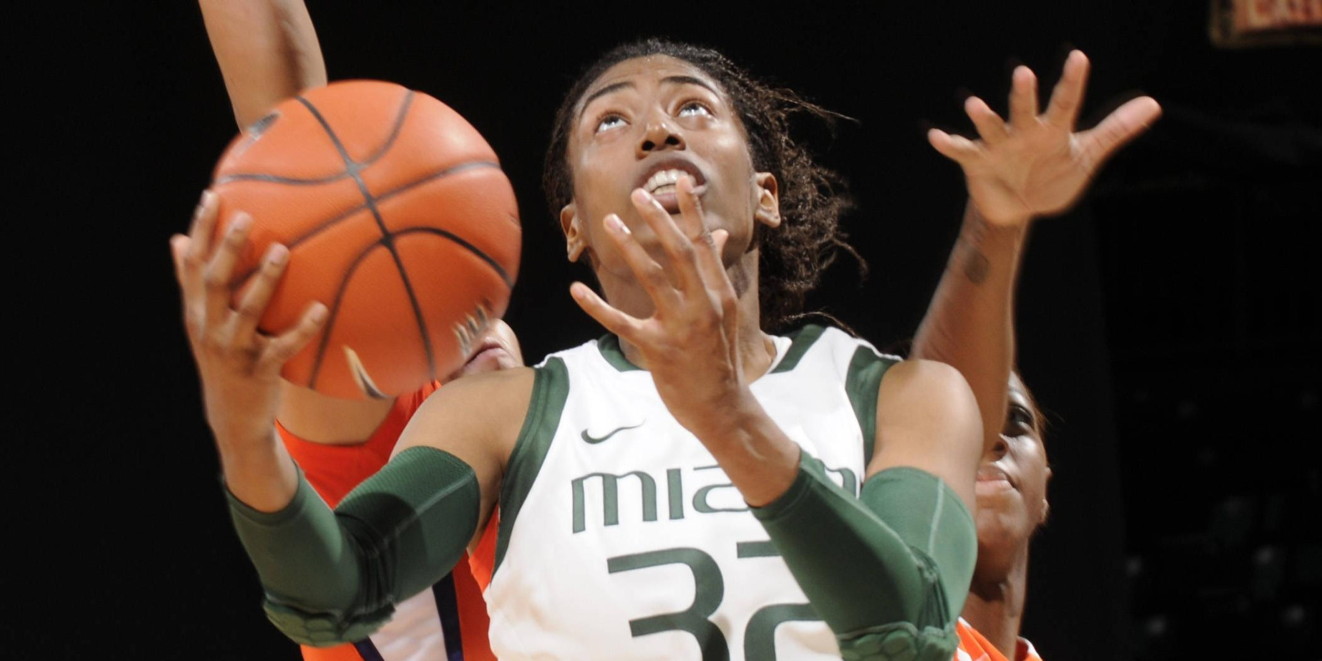 Hurricanes to End Homestand vs. Virginia