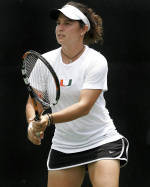 Laura Vallverdu To Face Stanford's Nguyen In NCAA First Round
