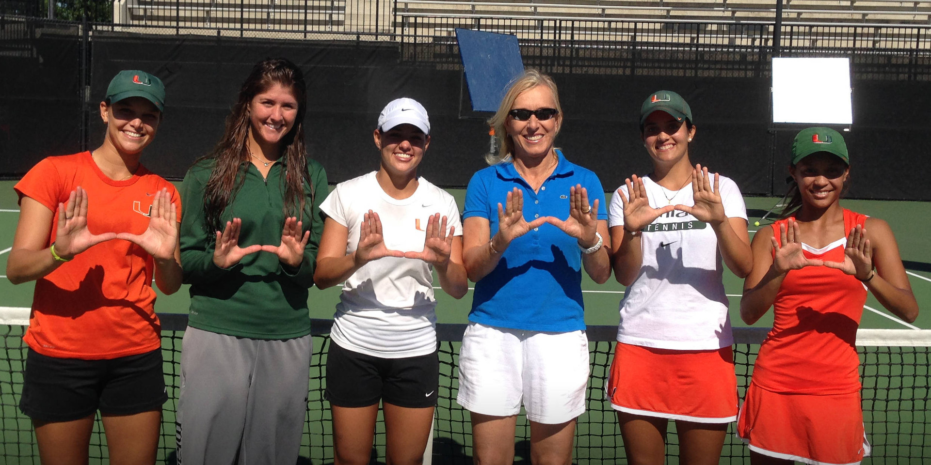 Navratilova Visits W. Tennis Team