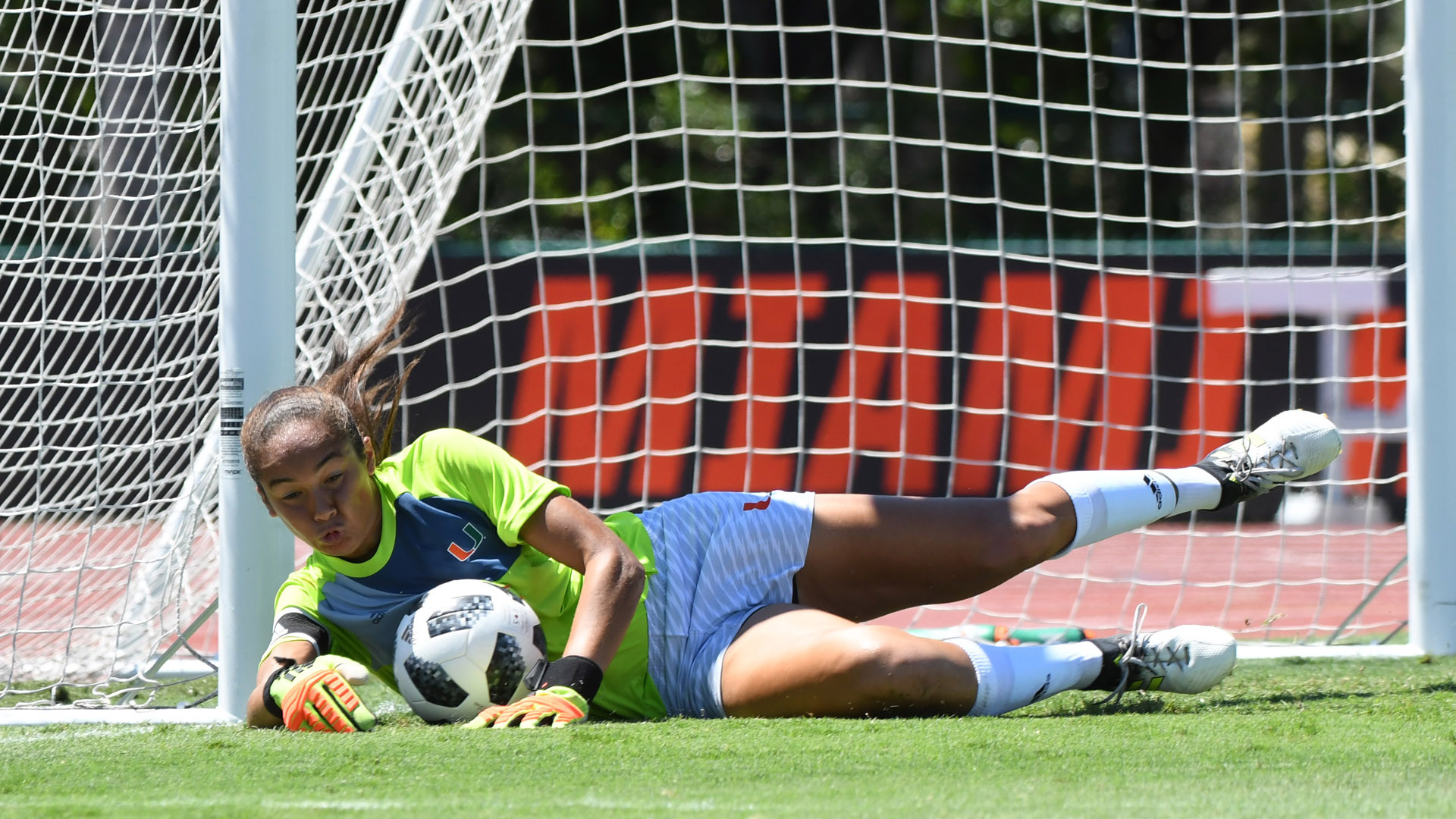 Tullis-Joyce Sets Program Record with 17 Saves at UNC