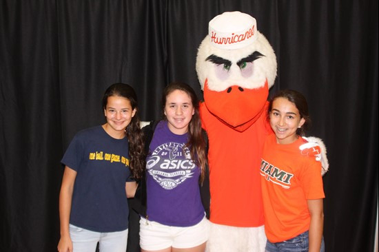 Sebastian the Ibis with Fans