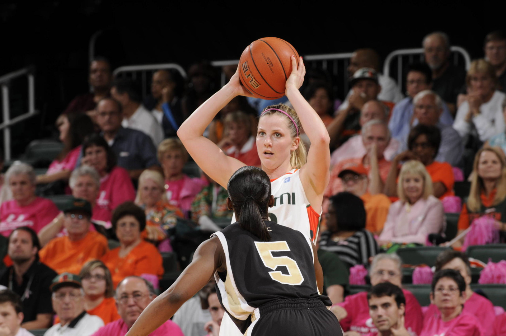 WBB Garners No. 23 Preseason Ranking
