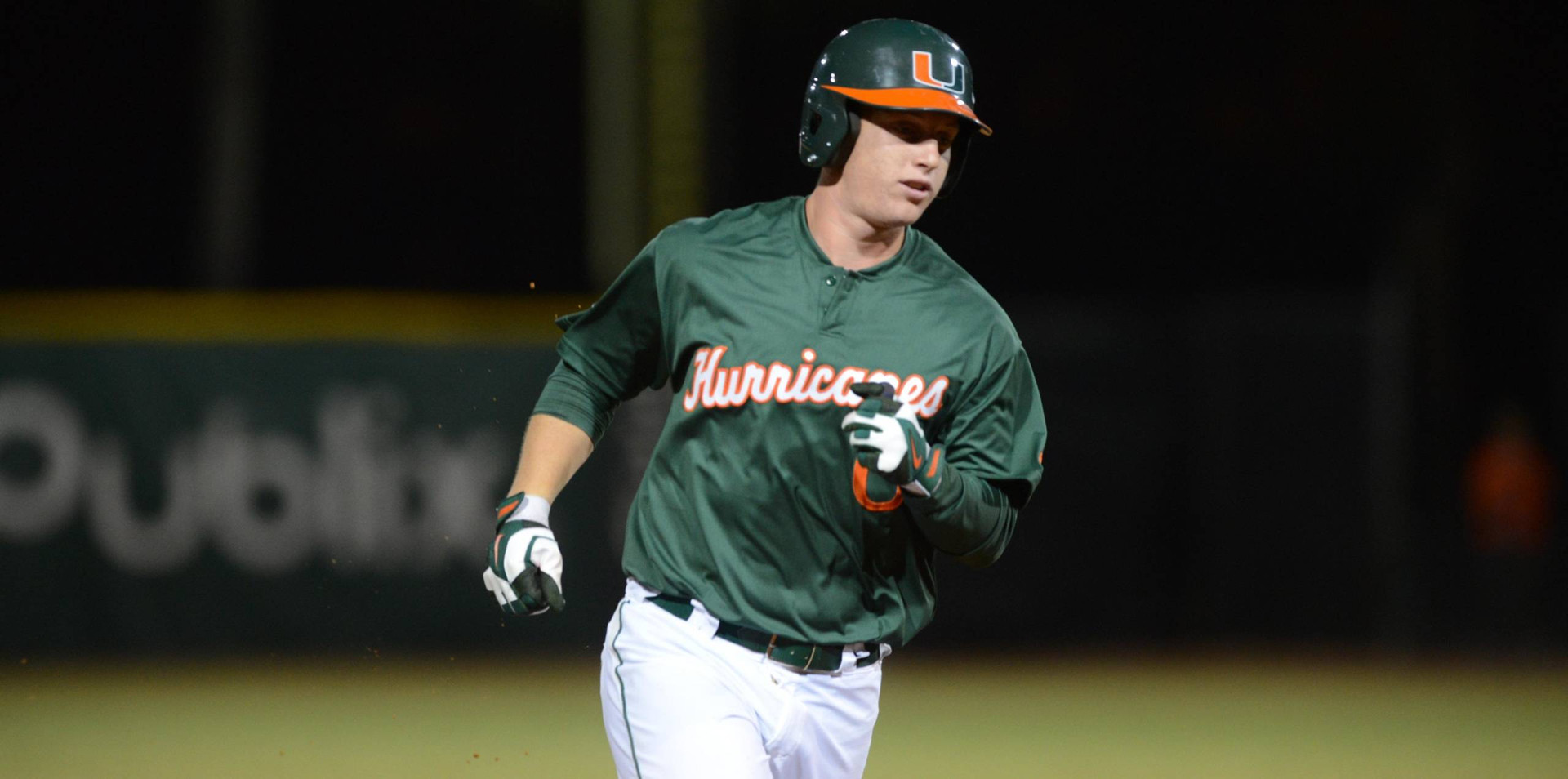 Collins' Home Run Powers No. 8 Miami to 7-2 W