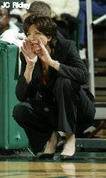 Women's Basketball Hosts Wake Forest Thursday