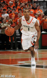 Men's Basketball Takes on Florida in NIT's Second Round