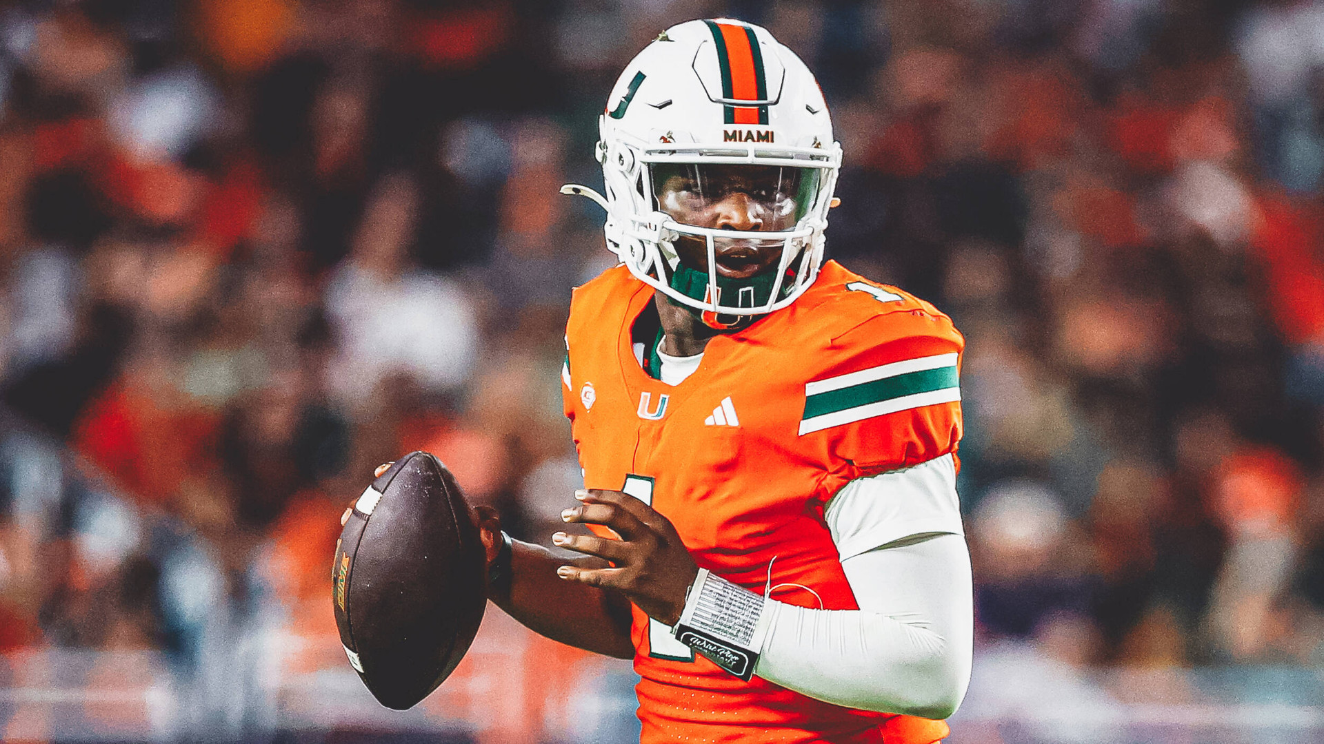 Ward Wins Davey O’Brien National Quarterback Award