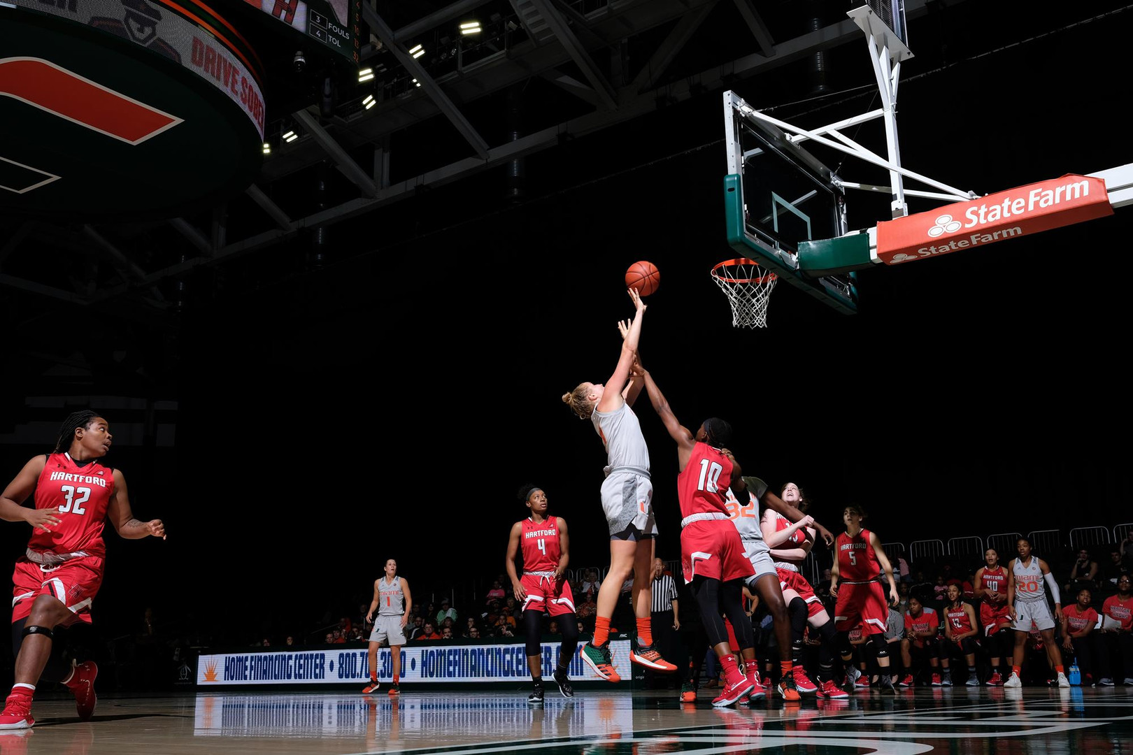 WBB Edges Hartford, 75-62, in Preseason WNIT Quarterfinals