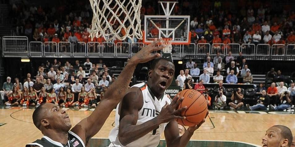 MBB Downs UCF, 72-50, for Sixth Straight Win