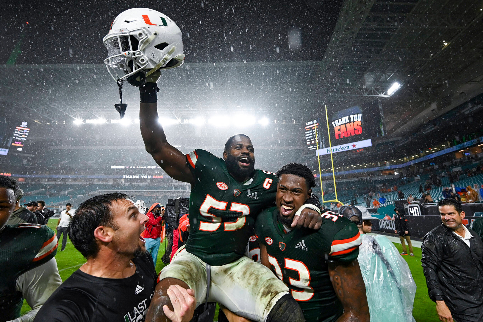 Seniors Enjoy Memorable Home Finale