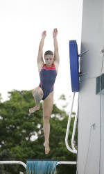 Hurricanes Take Home Gold and Silver in Women's One Meter and Men's Three Meter Diving