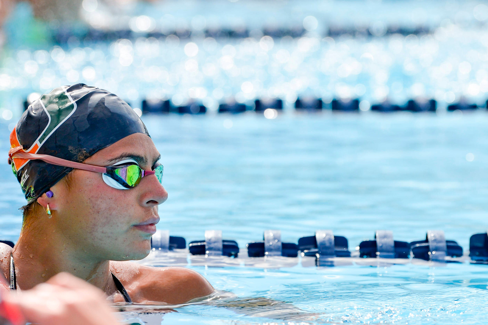 Swimming Enjoys Strong Tri-Meet in Evanston