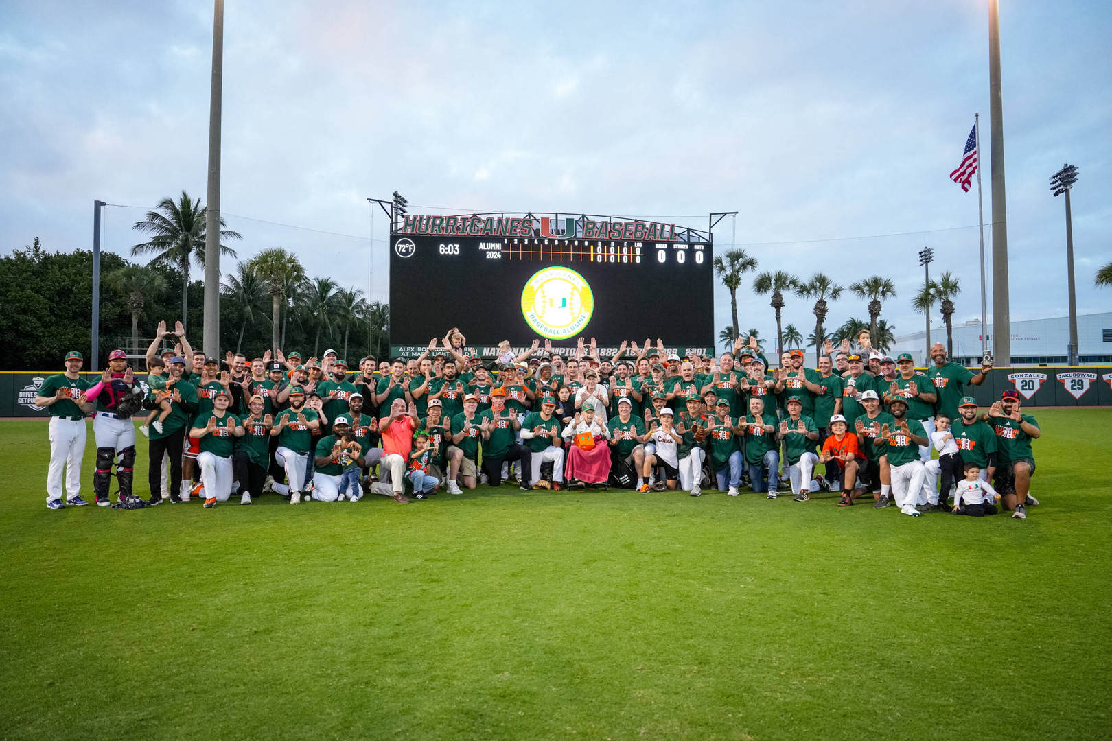 Hurricanes Defeat Alumni, 6-1