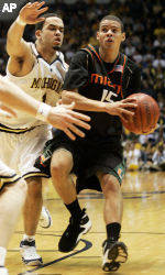 Wolverines Top Hurricanes In NIT Quarterfinals, 71-65
