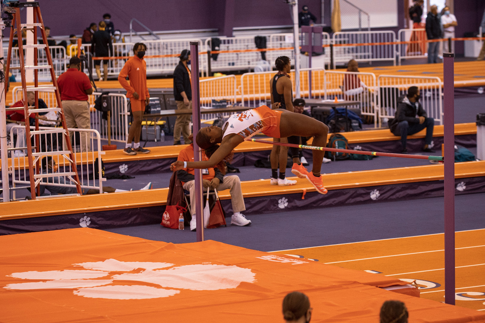Track Women Ranked No. 22