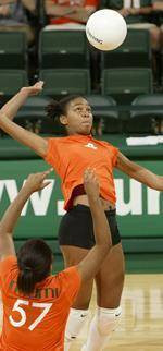 Middle Blockers Make Waves for Hurricanes in Spring Debut