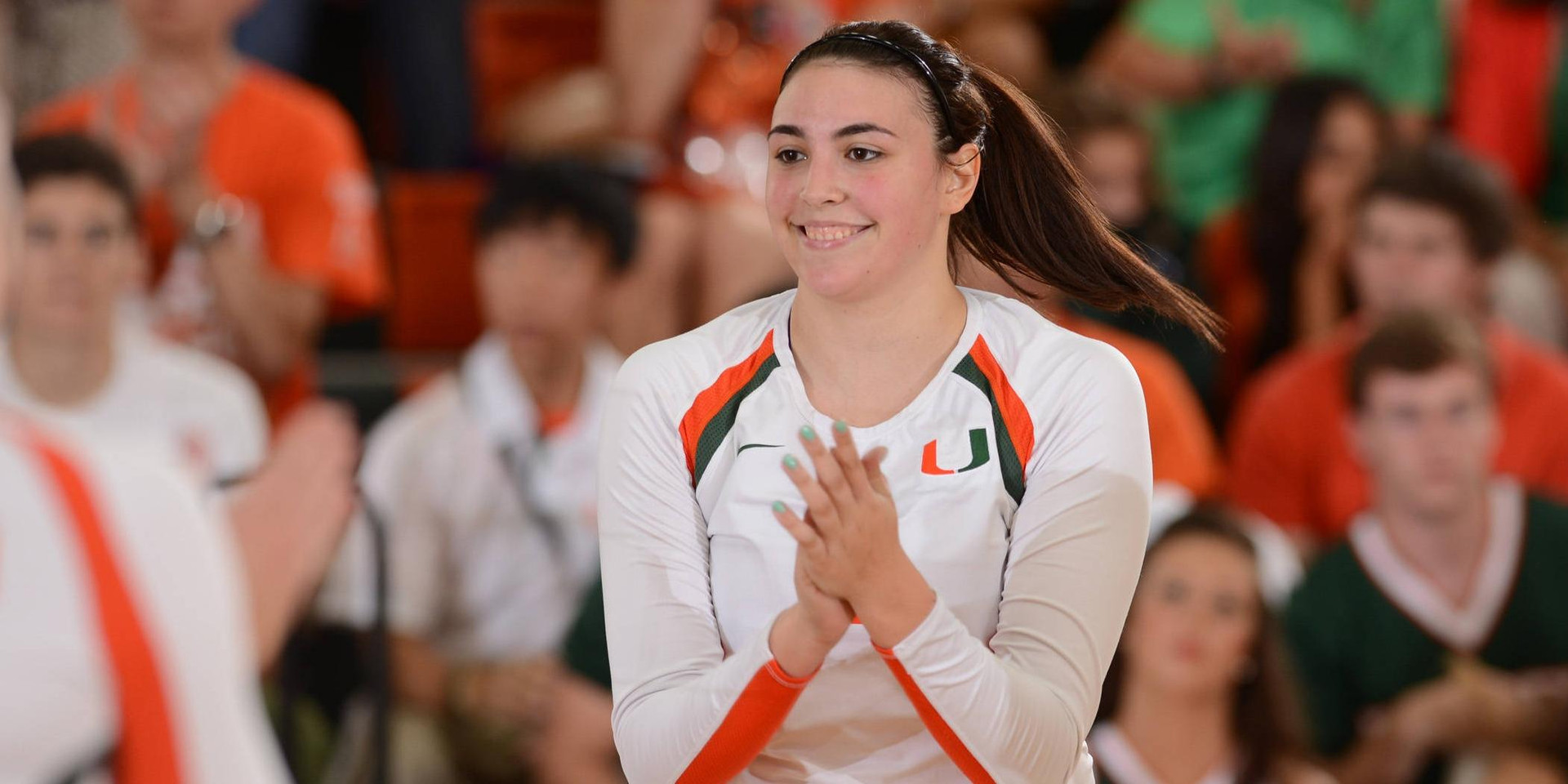 @CanesVB Beats Syracuse at Carrier Dome